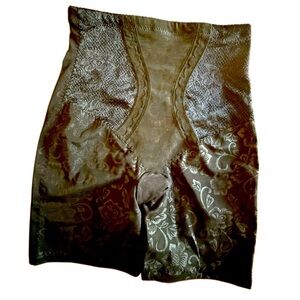 Underwater Size XL Shaper Mid-thigh Black